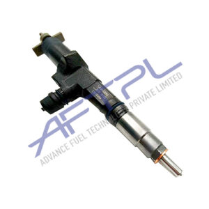 Common Rail Fuel injector 1j508-53053, 1j50853053, 1j508-53052, 1j50853052 suitable for Kubota engine