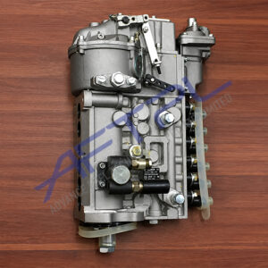 FUEL INJECTION PUMP KOBELCO 140, SK140 0445020083